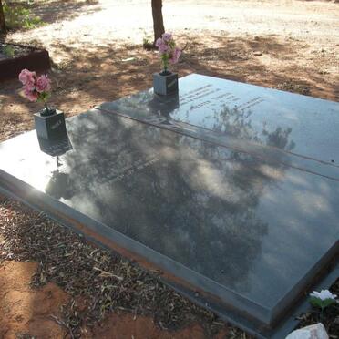 SMIT Johannes Jacobus 1917-1999 &amp; Hester Sophia 1924-2001