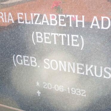WALT Maria Elizabeth Adriana, van der nee SONNEKUS 1932-