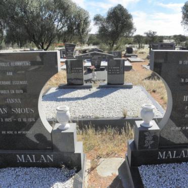 MALAN Jan Smous 1925-1976 &amp; Hennah 1924-1985