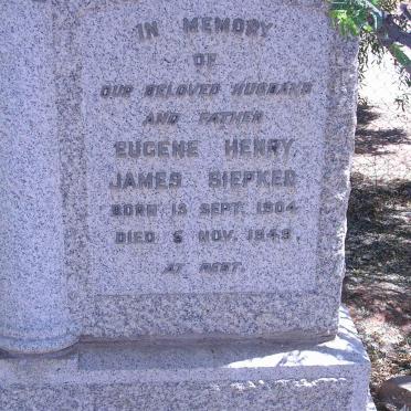 SIEPKER Eugene Henry James 1904-1949