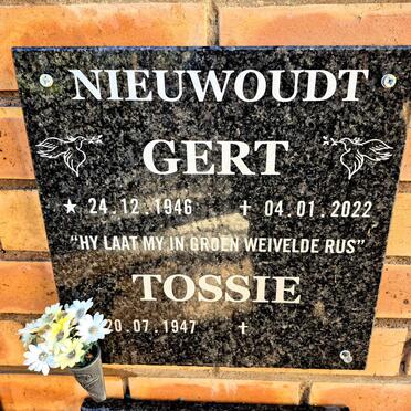NIEUWOUDT Gert 1946-2022 & Tossie 1947-