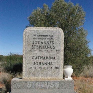 STRAUSS Johannes Stephanus 1910-1970 &amp; Catharina Johanna 1917-1988