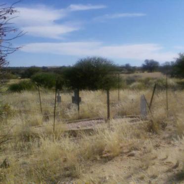 Northern Cape, KENHARDT district, Augrabies, Blouputs 10, farm cemetery_2