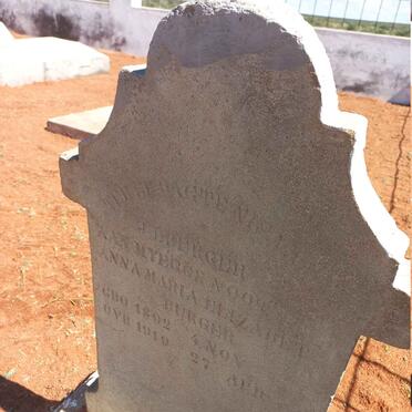 Northern Cape, KENHARDT district, Pofadder, Houmoed 206, farm cemetery