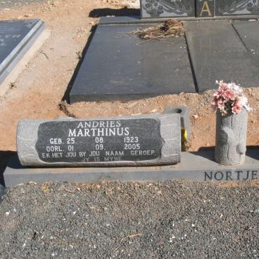 NORTJE Andries Marthinus 1923-2005 &amp; Engela J.M. BRUWER 1937-
