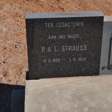 STRAUSS P.A.L. 1853-1929