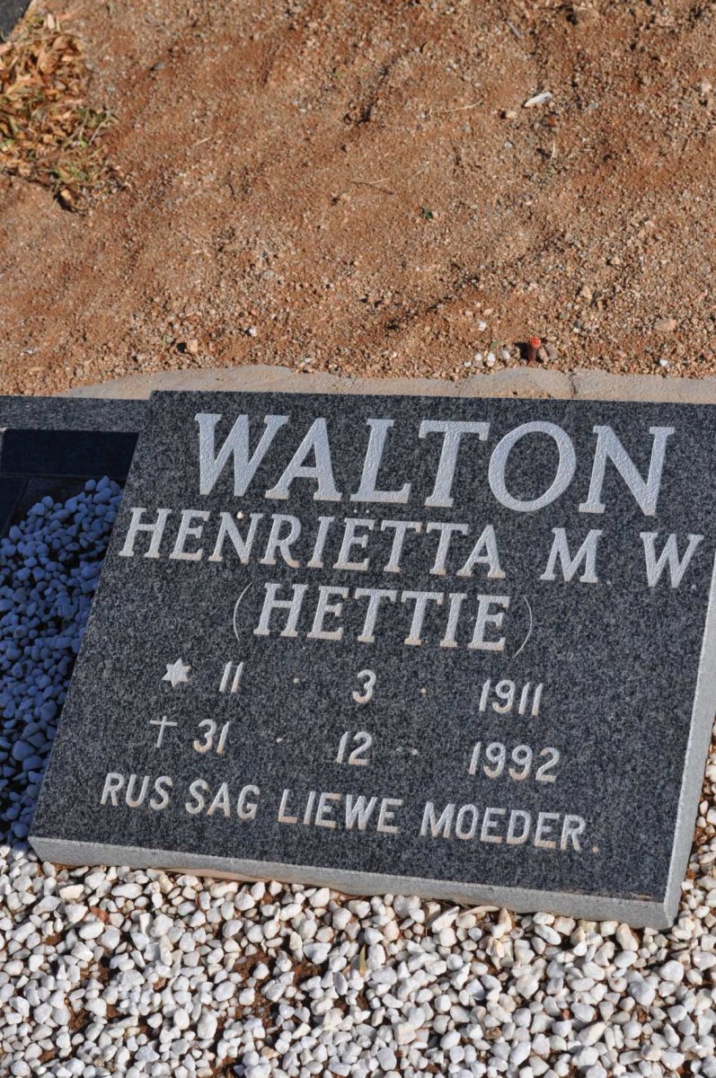 WALTON Henriëtta M.W. 1911-1992