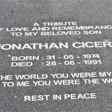 ? Jonathan Cicero 1974-1991