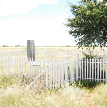 Northern Cape, KIMBERLEY district, Modderrivier, British and Burgher war memorial