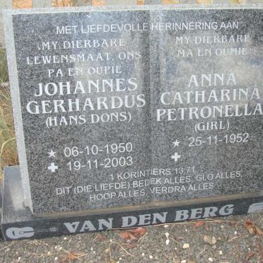 BERG Johannes Gerhardus, van den 1950-2003 &amp; Anna Catharina Petronella 1952-