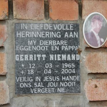 NIEMAND Gerrit 1965-2004