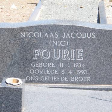 FOURIE Nicolaas Jacobus 1934-1993