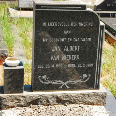 NIEKERK Jan Albert, van 1892-1969