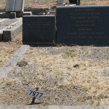 NIEKERK Pieter Johannes, van 1876-1946 &amp; Catherina Elizabeth DU TOIT 1883-1974 :: VAN NIEKERK Kitty -1965