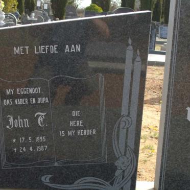 MARKRAM John T. 1895-1987 &amp; Maria A. 1905-1988 