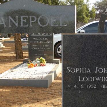 SWANEPOEL Sophia Johanna Lodiwika nee KAMPHER 1952-