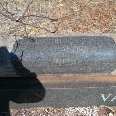 WALT Jacobus Andries, van der 1903-1983 &amp; Douwlina Gertbrecht Susanna KRUGER 1902-1984