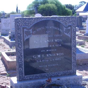 KNOUWDS  G.J. 1867-1954 &amp; G.M.L. 1872-1955