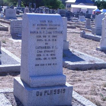 PLESSIS Maria M.F. nee VISSER ?1882-1918, DU PLESSIS Catharina W.L. nee STRAUSS 1892-1950
