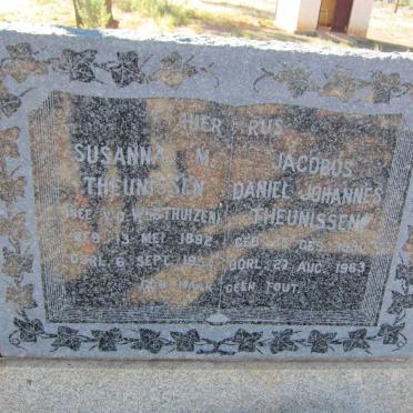 THEUNISSEN Jacobus Daniel Johannes 1880-1963 &amp; Susanna M. V.D. WESTHUIZEN 1882-1954