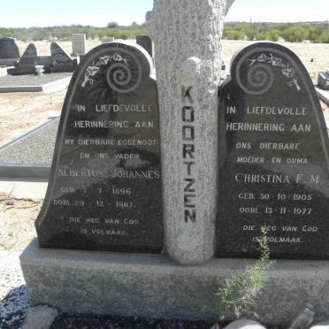 KOORTZEN Albertus Johannes 1896-1967 &amp; Christina F.M. 1905-1977