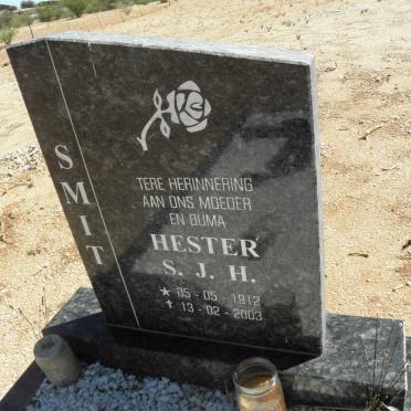 SMIT Hester S.J.H. 1912-2003