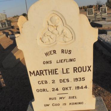 ROUX Marthie, le 1935-1944