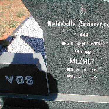 VOS Miemie 1909-1995