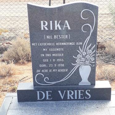 VRIES Rika, de nee BESTER 1955-1998