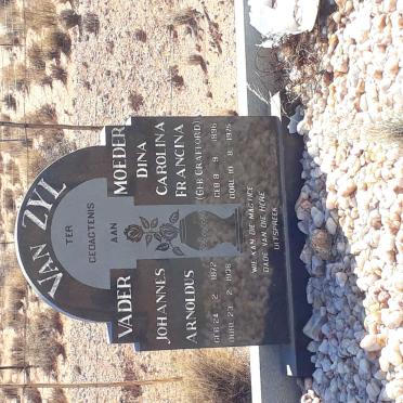 Northern Cape, NAMAQUALAND district, T'auseb 237, Tauseep, farm cemetery