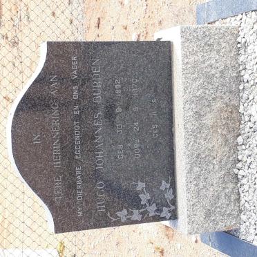 Northern Cape, NAMAQUALAND district, Platbakkies 388, farm cemetery