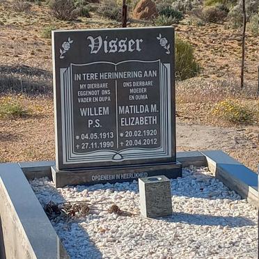 Northern Cape, NAMAQUALAND district, Springbok, Voëlklip se berg, Vogelklip 265, farm cemetery