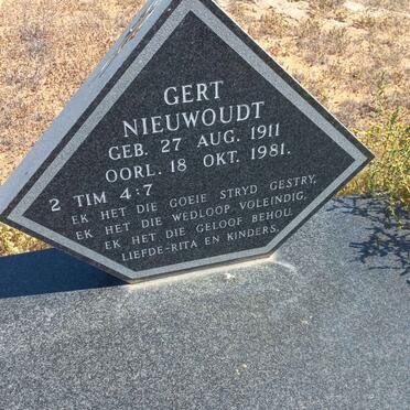 NIEUWOUDT Gert 1911-1981