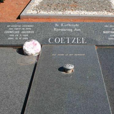 COETZEE Cornelius Jacobus  1908-1980 &amp; Martha Susanna C. 1911-