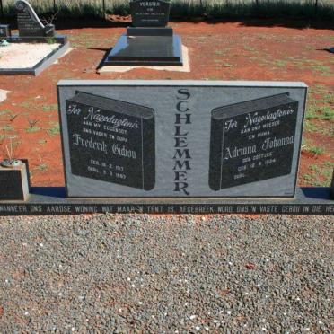 SCHLEMMER Frederik Gidion 1917-1987 &amp;  Adriana Johanna COETZEE 1924-