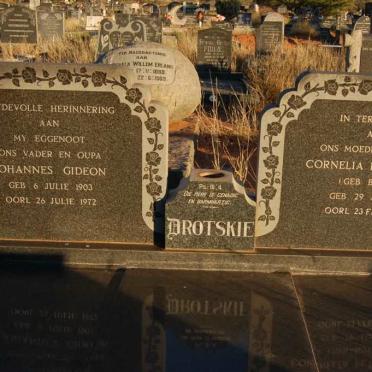 DROTSKIE Johannes Gideon 1903-1972 &amp; Cornelia Petronella BOTHA 1919-1994