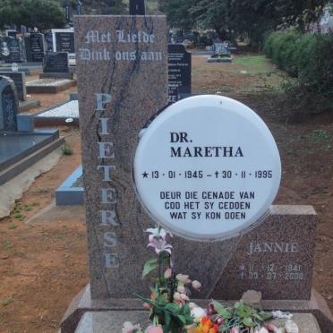 PIETERSE Jannie 1941-2008 &amp; Maretha 1945-1995