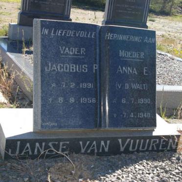 VUUREN Jacobus P., Janse van 1891-1956 &amp; Anna E. V.D. WALT 1890-1940