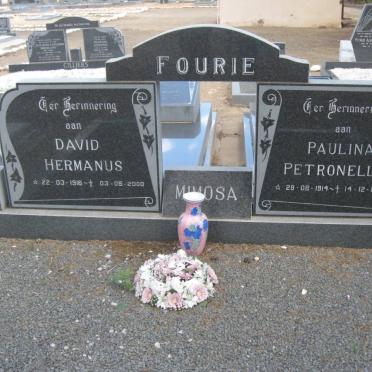 FOURIE David Hermanus 1916-2000 &amp; Paulina Petronella 1914-1997
