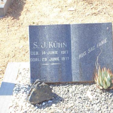 KUHN S.J. 1917-1977