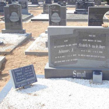 SMAL Johannes J. 1912-1969 &amp; Elizabeth S. DE JAGER 1921-1999 :: SMAL Johan J. 1951-1998