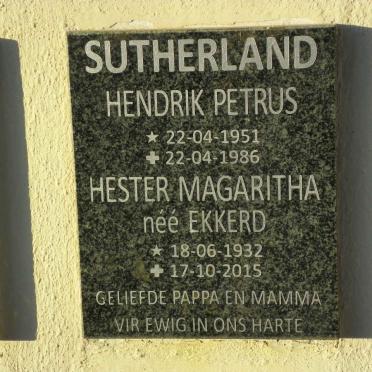 SUTHERLAND Hendrik Petrus 1951-1986 &amp; Hester Magaritha EKKERD 1932-2015