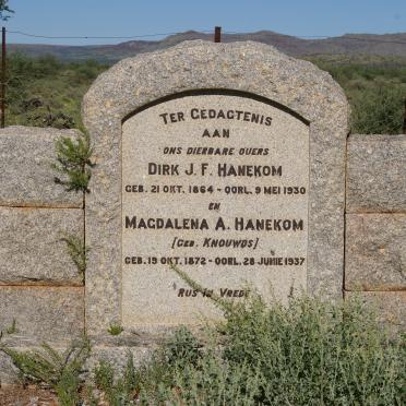 Northern Cape, PRIESKA district, Boegoeberg, Zeekoebar 9, Seekoebaard farm cemetery