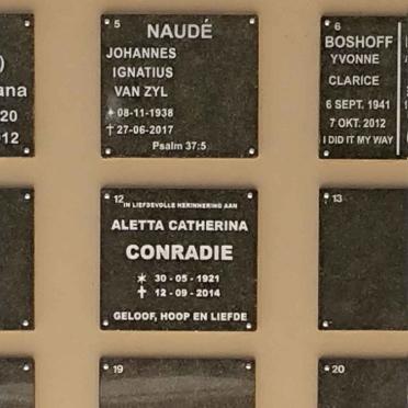 NAUDÉ Johannes Ignatius van Zyl 1938-2017 :: CONRADIE Aletta Catherina 1921-2014