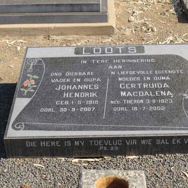 LOOTS Johannes Hendrik 1918-2007 &amp; Gertruida Magdalena THERON 1923-2002