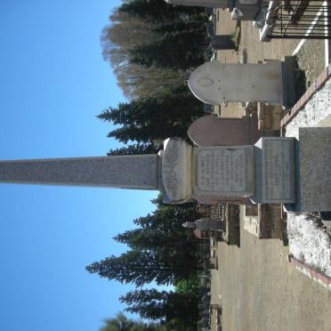 1. Gedenksteen/ Memorial