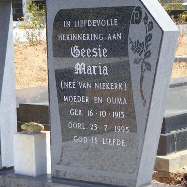 COETZEE Geesie Maria, nee VAN NIEKERK 1915-1995