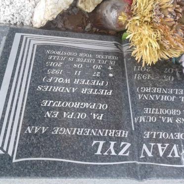 ZYL Pieter Andries, van 1925-2015 &amp; Martel Johanna KOEGELENBERG 1931-2011