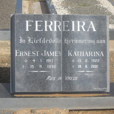 FERREIRA Ernest James 1917-1990 &amp; Katharina 1922-2001