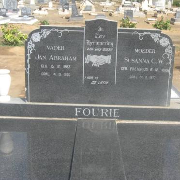 FOURIE Jan Abraham 1883-1970 &amp; Susanna C.W. PRETORIUS 1886-1977
